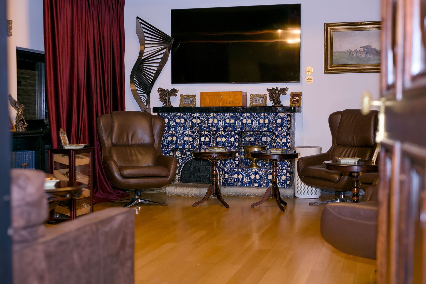 Art. History. Experience. – Eleganța autentică a unei vile interbelice din București